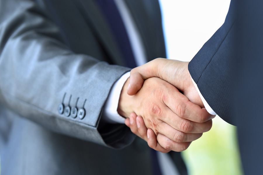 上海訴訟律師視角下“在哪個(gè)法院都可以起訴嗎”的深度剖析