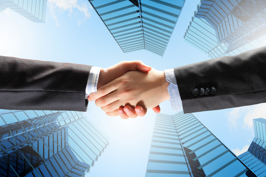 上海合同律師視角:合同無(wú)效爭(zhēng)議解決條款的效力探究