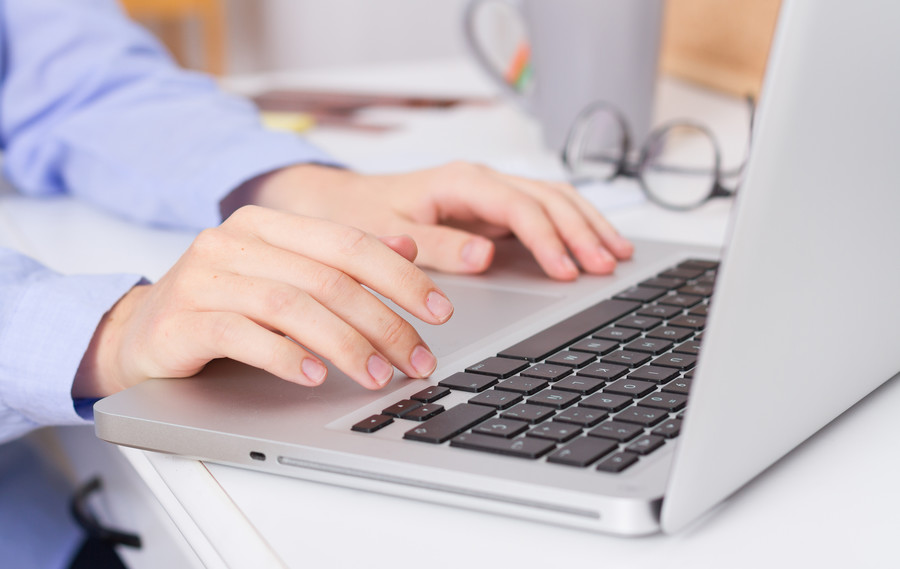 上海合同律師視角:合同未蓋章是否生效的法律解析