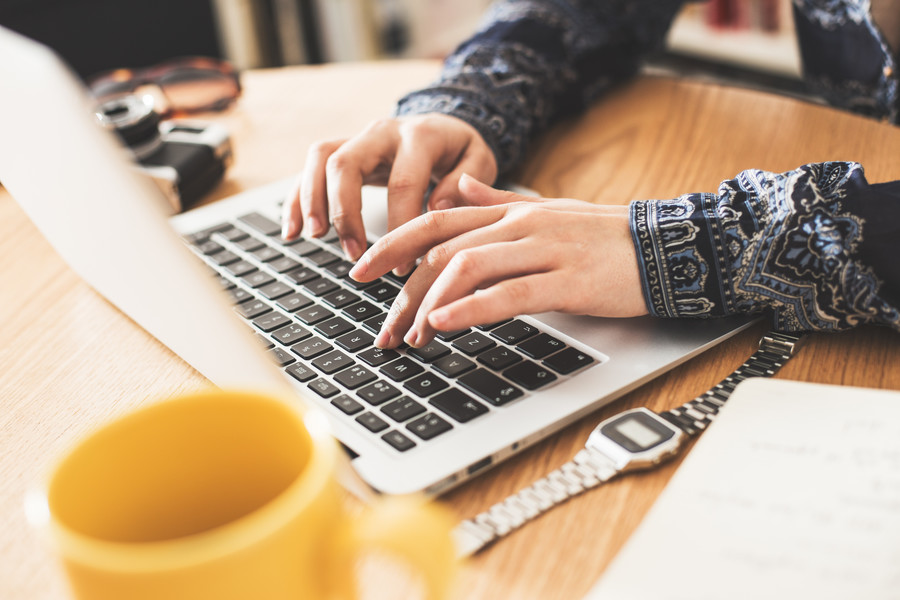 員工告企業(yè)訴訟時效：上海勞動仲裁律師視角下的關(guān)鍵解析