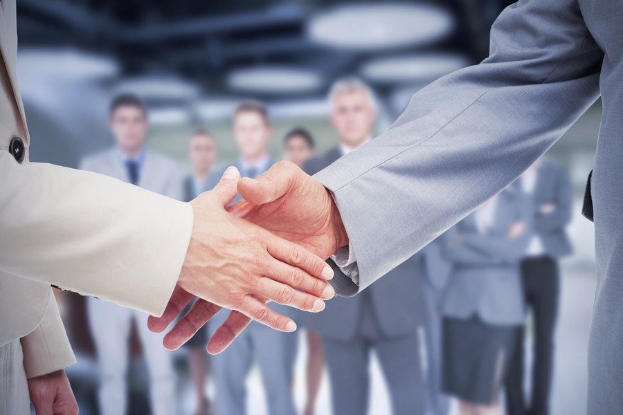 上海訴訟律師解讀：被法院起訴是否會通過短信通知