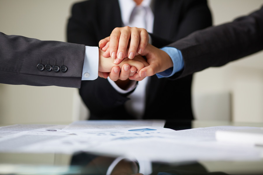 黃浦區(qū)律師事務所視角下:被起訴后如何查詢案件