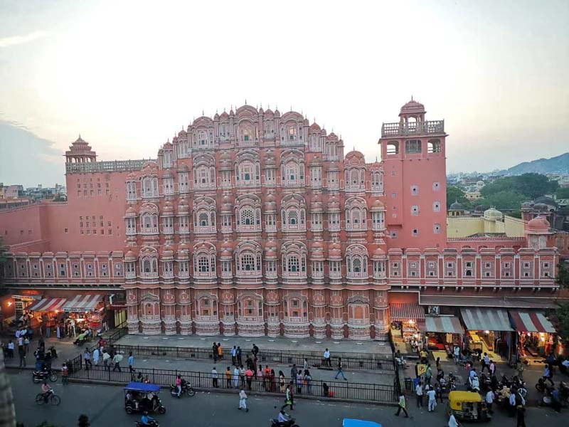 上海市律師事務(wù)所教你如何區(qū)分詐騙罪和集資詐騙罪